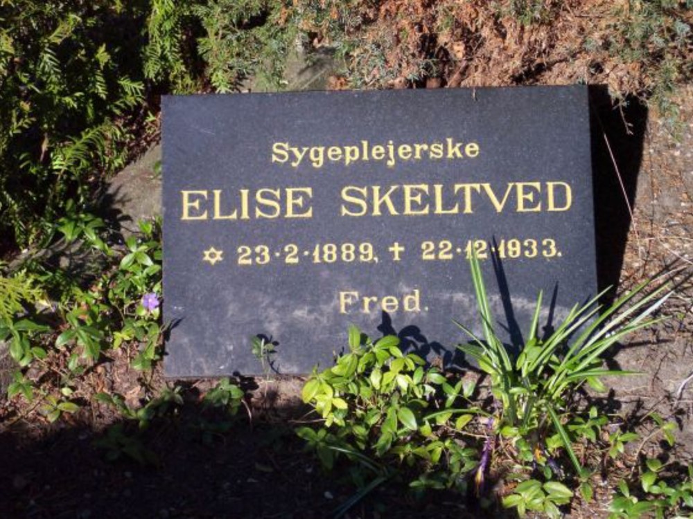 Elise Marie Nielsen.