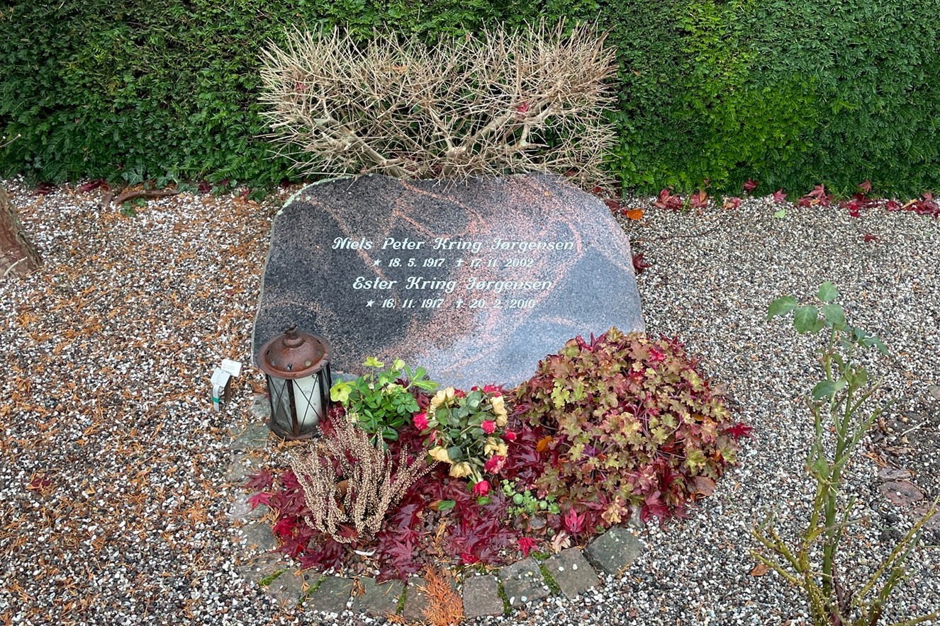 Niels Peter Kring Jørgensen 1917-2002 og Ester Agnete Nielsen 1917-2010