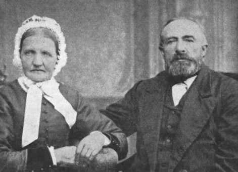 Anders Simonsen og Mette Jensdatter. Guldbryllupsbillede 1888.
