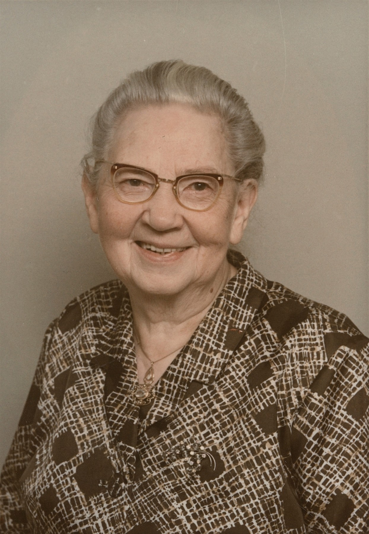 Dagny Elisabeth Straarup 81 år - 1968.