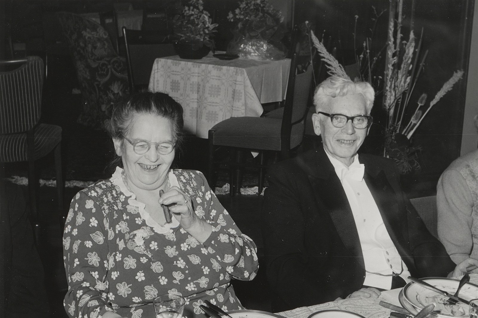 John Peter Elisius Johnsen og Kirsten Marie Vesterholm Gravesen.