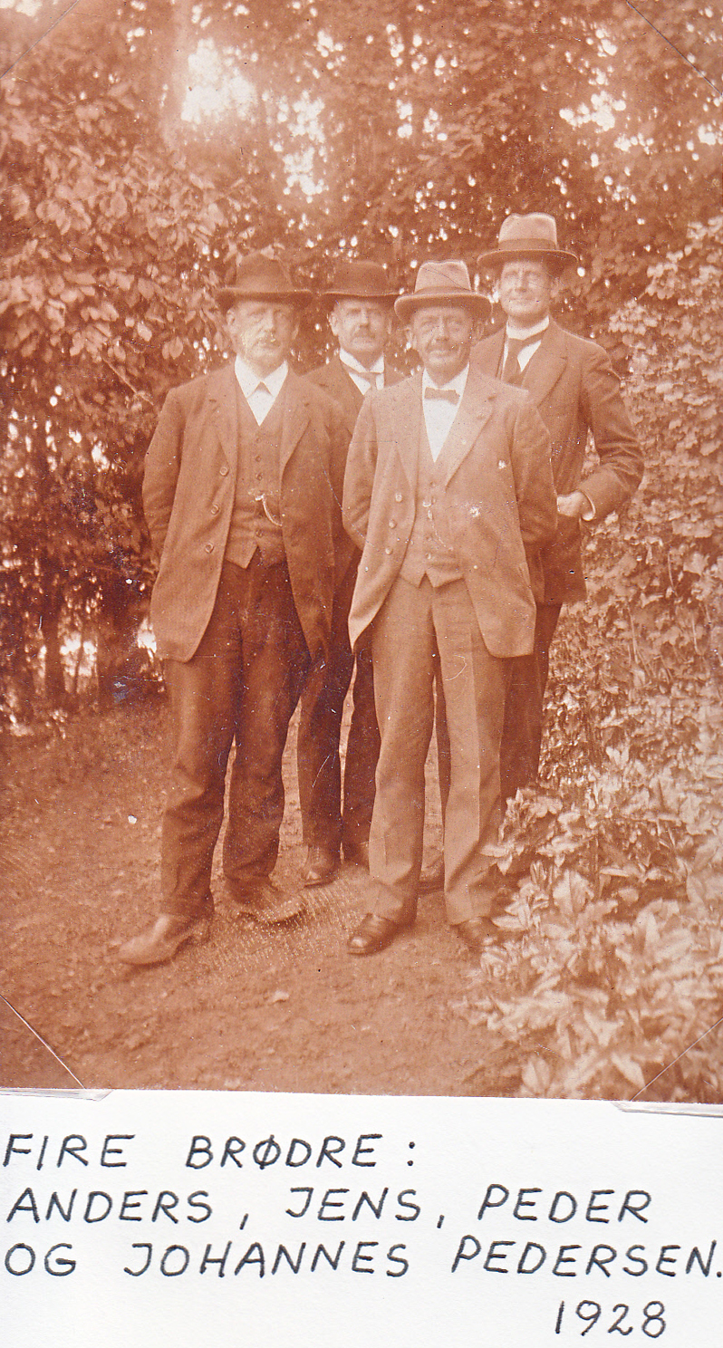 De 4 Brødre, Anders, Jens, Peder og Johannes. 
