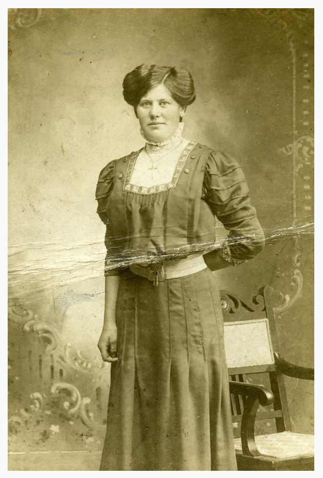 Meta Elvina Pedersen ca 1916.