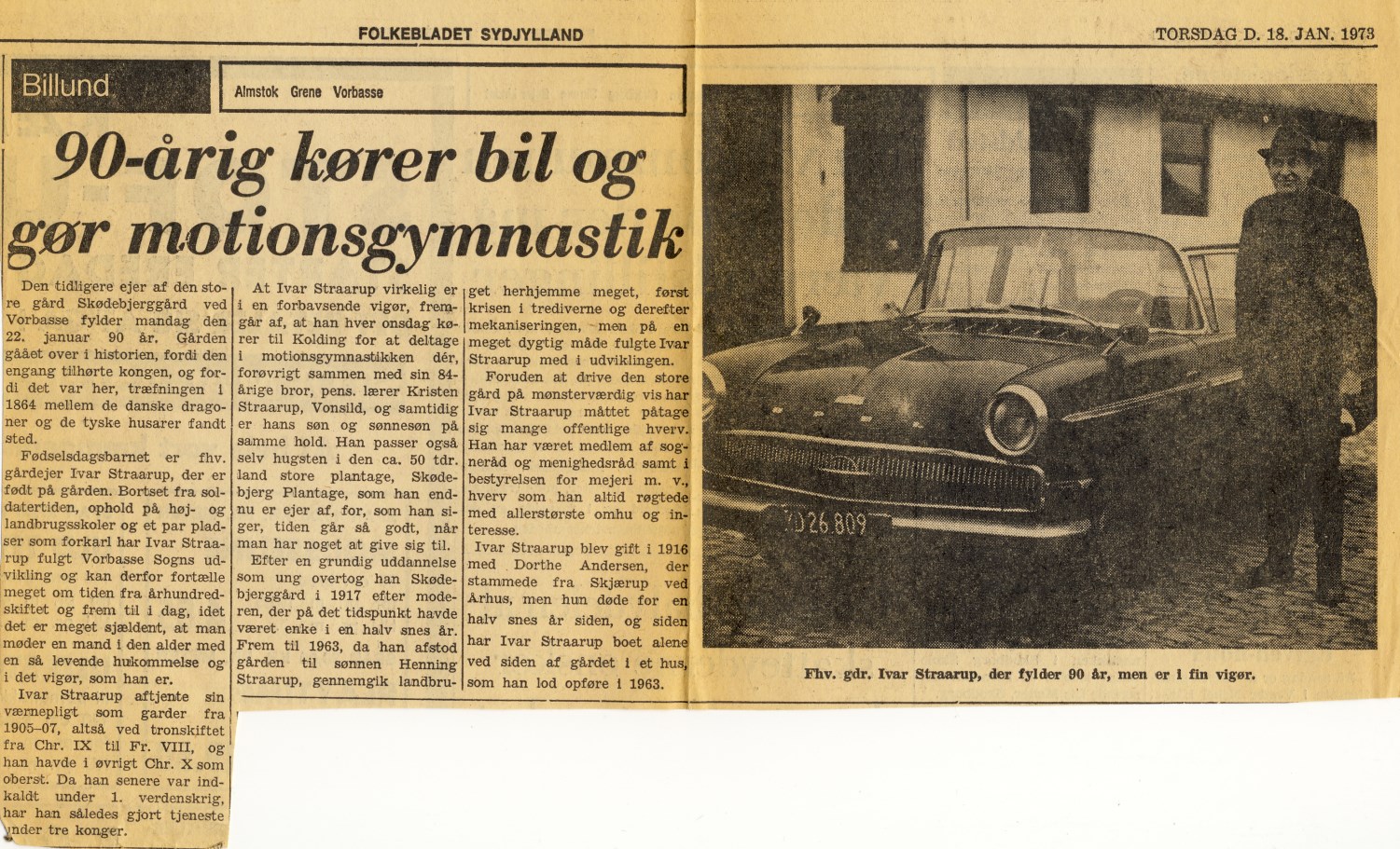 Iver Hansen Straarup kører bil og gør morgengymnastik 90 år gammel - 18 Januar 1973
