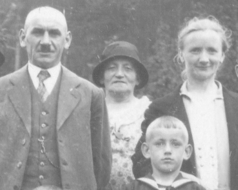 Erich Drath Maurerpolier, Emma Scheler og Herbert Drath.